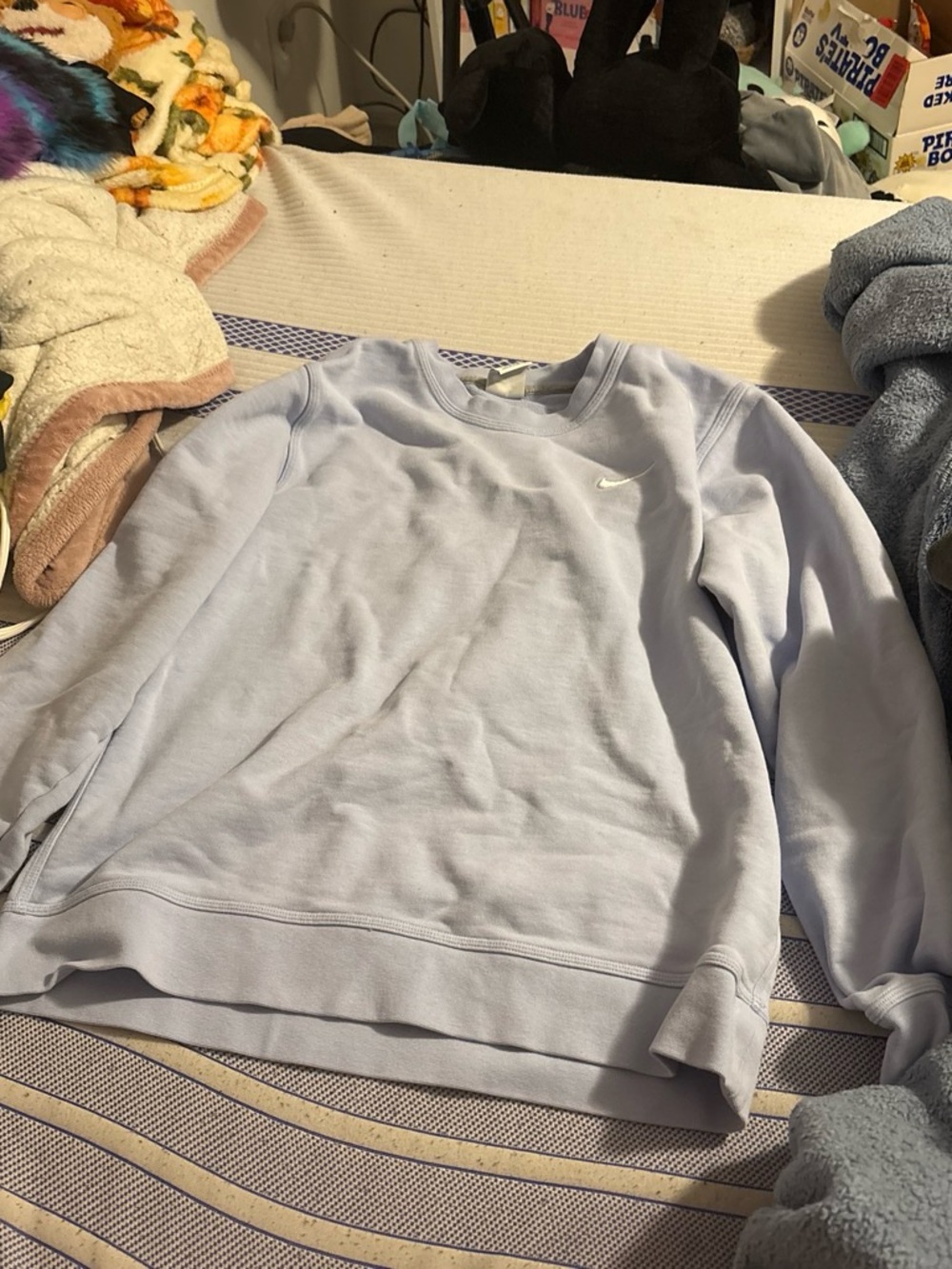 Nike Women’s Pastel Lavender Crewneck Sweatshirt